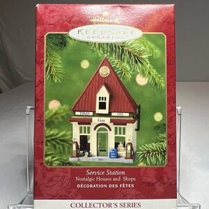 Hallmark Ornament Keepsake 2001 Service Gas Station‎ Nostalgic Houses Christmas